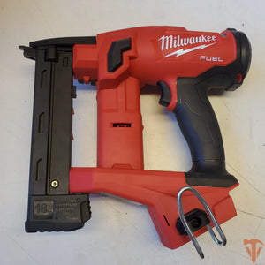 Milwaukee Milwaukee M18 FUEL 18V 18-Gauge 1/4 in. Narrow Crown Stapler – Pro Fastening (Tool Only, Open Box) Milwaukee