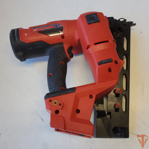 Milwaukee M18 FUEL 16-Gauge Straight Finish Nailer Tool Only Milwaukee