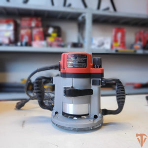 Milwaukee 3-1/2 Max HP Fixed-Base Production Router – Open Box, Barely Used Milwaukee