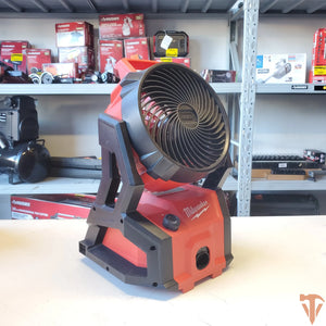 Milwaukee M18 Brushless Cordless PACKOUT Jobsite Fan – Portable Jobsite Cooling (Tool Only, Open Box) Milwaukee