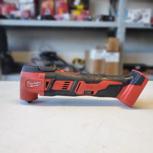 Milwaukee M18 18V Cordless Oscillating Multi-Tool – Pro-Grade Versatility (Tool Only, Open Box) Milwaukee