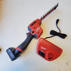 Milwaukee M12 FUEL 12V Brushless 8 in. Cordless Hedge Trimmer Kit – Battery & Charger – Open Box Milwaukee