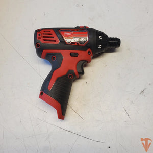 Milwaukee 18 gauge corded metal shear tool 120V heavy duty cutter