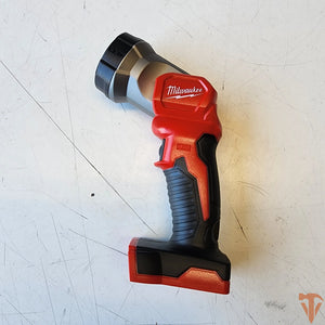 Milwaukee M18 18-Volt Lithium-Ion Cordless 100 Lumens LED Flashlight (Tool-Only) Milwaukee