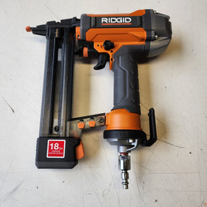 RIDGID Pneumatic 18-Gauge 1-1/2 in. Finish Stapler with Contractor's Bag ridgid