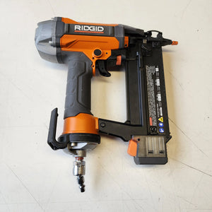 RIDGID Pneumatic 18-Gauge 2-1/8 in. Brad Nailer with CLEAN DRIVE Technology, and Tool Bag ridgid
