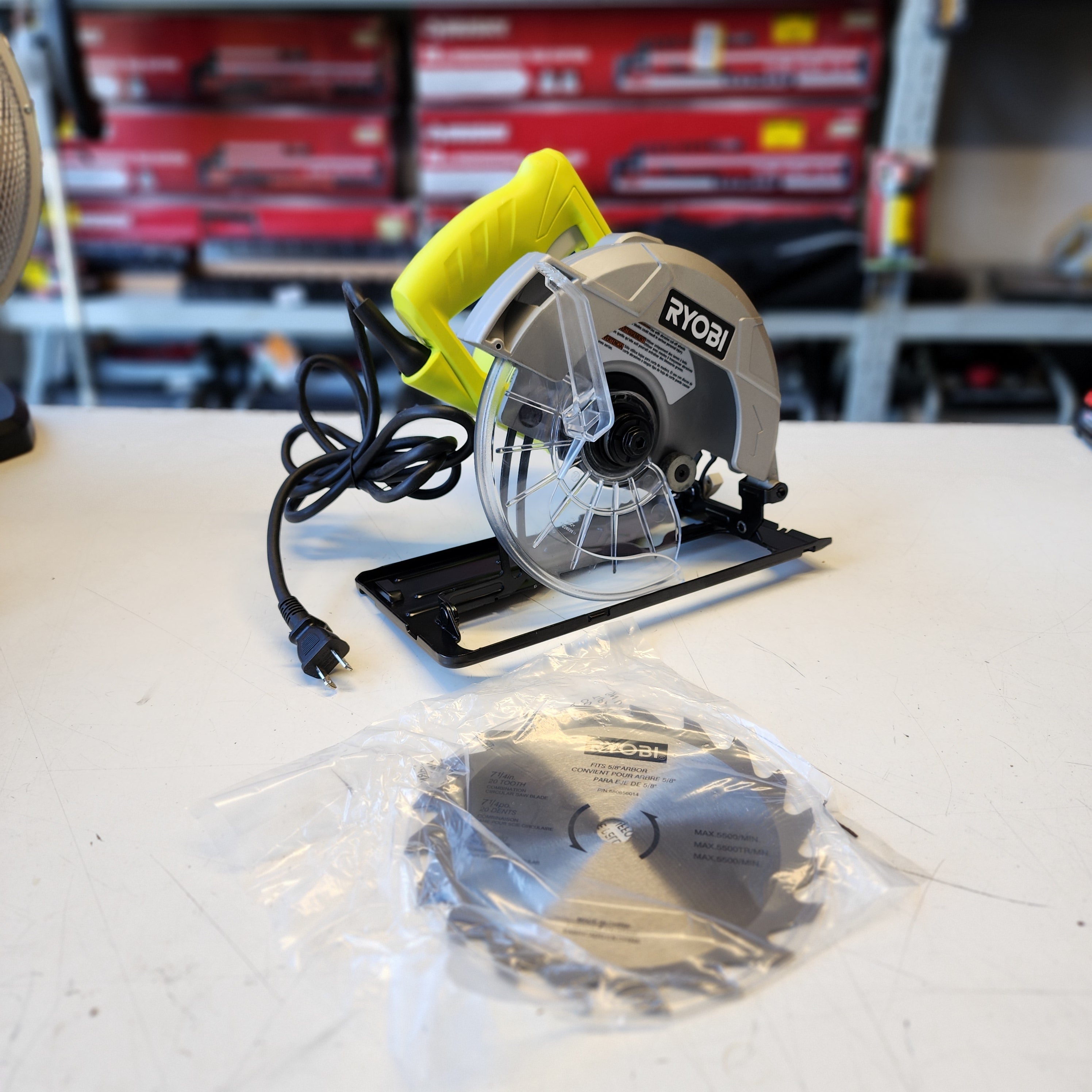 RYOBI 13 Amp Corded 7-1/4 in. Circular Saw