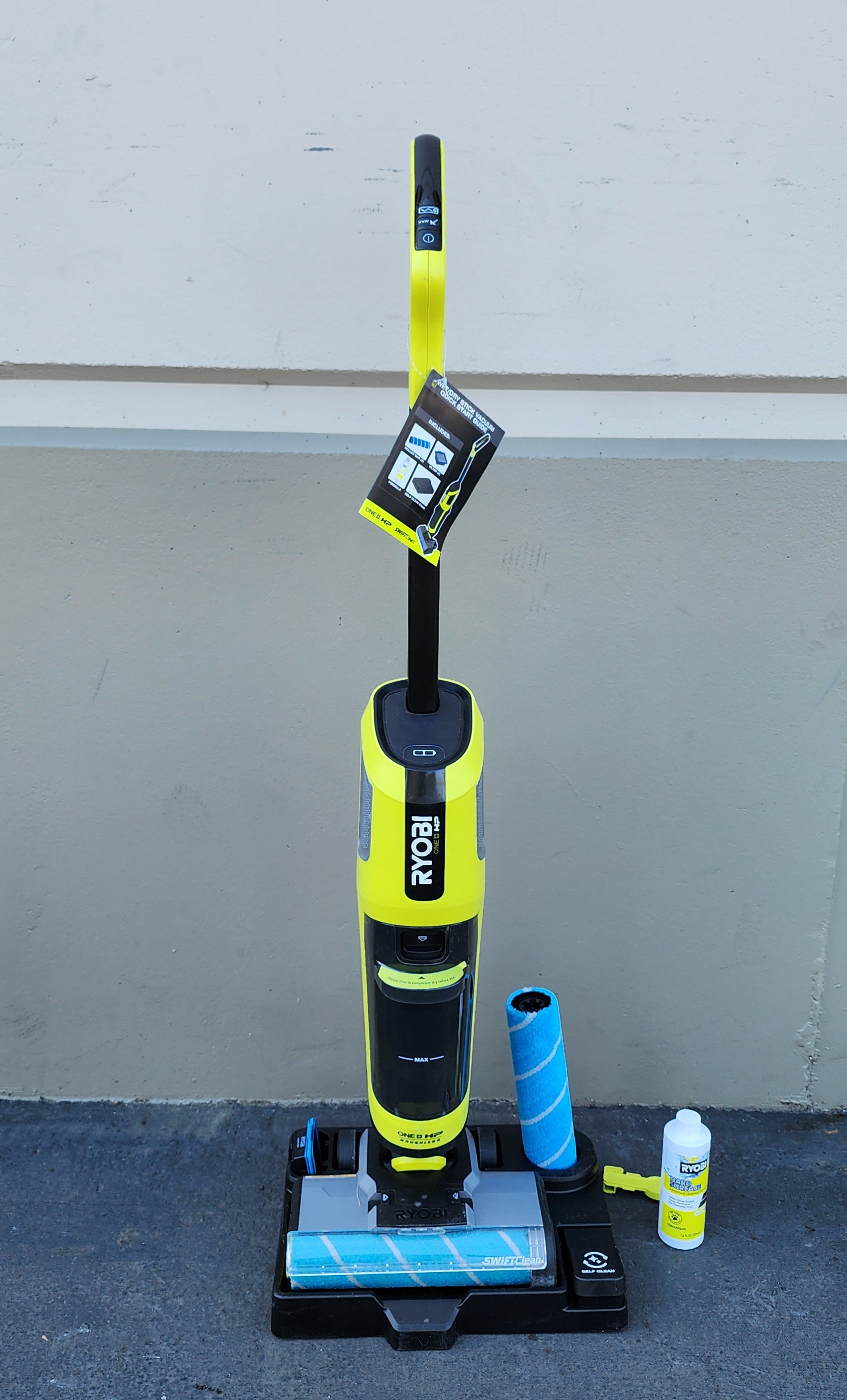 RYOBI ONE+ HP 18V Cordless SWIFTClean Wet/Dry Stick Mop and Vacuum (Tool Only) RYOBI