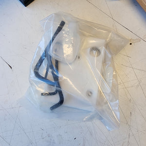 DEWALT pneumatic flooring tool 15.5 gauge nailer and 16 gauge stapler