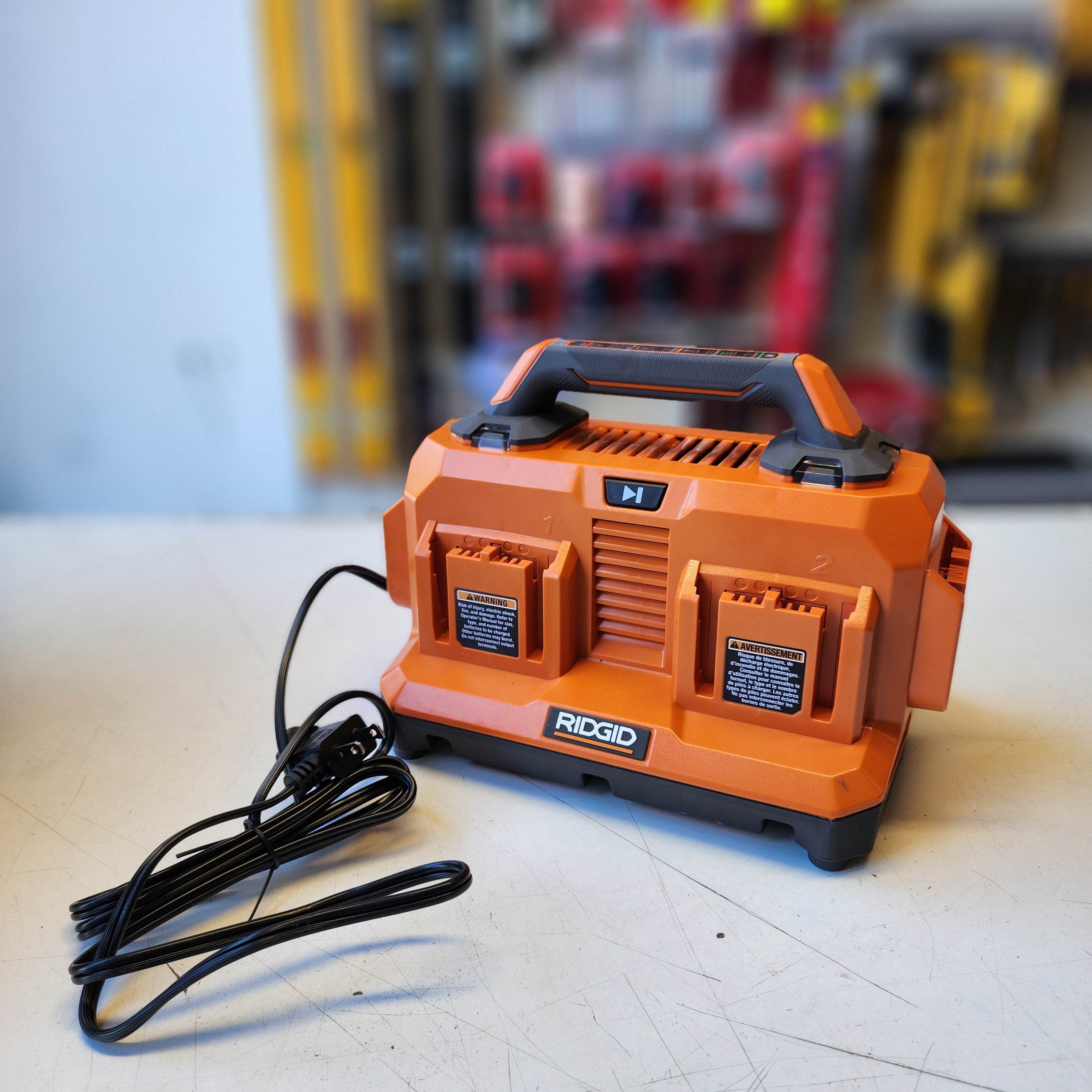RIDGID 18V 6-Port Sequential Charger ridgid