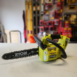 RYOBI 40V chainsaw close up cutting bar and chain detail