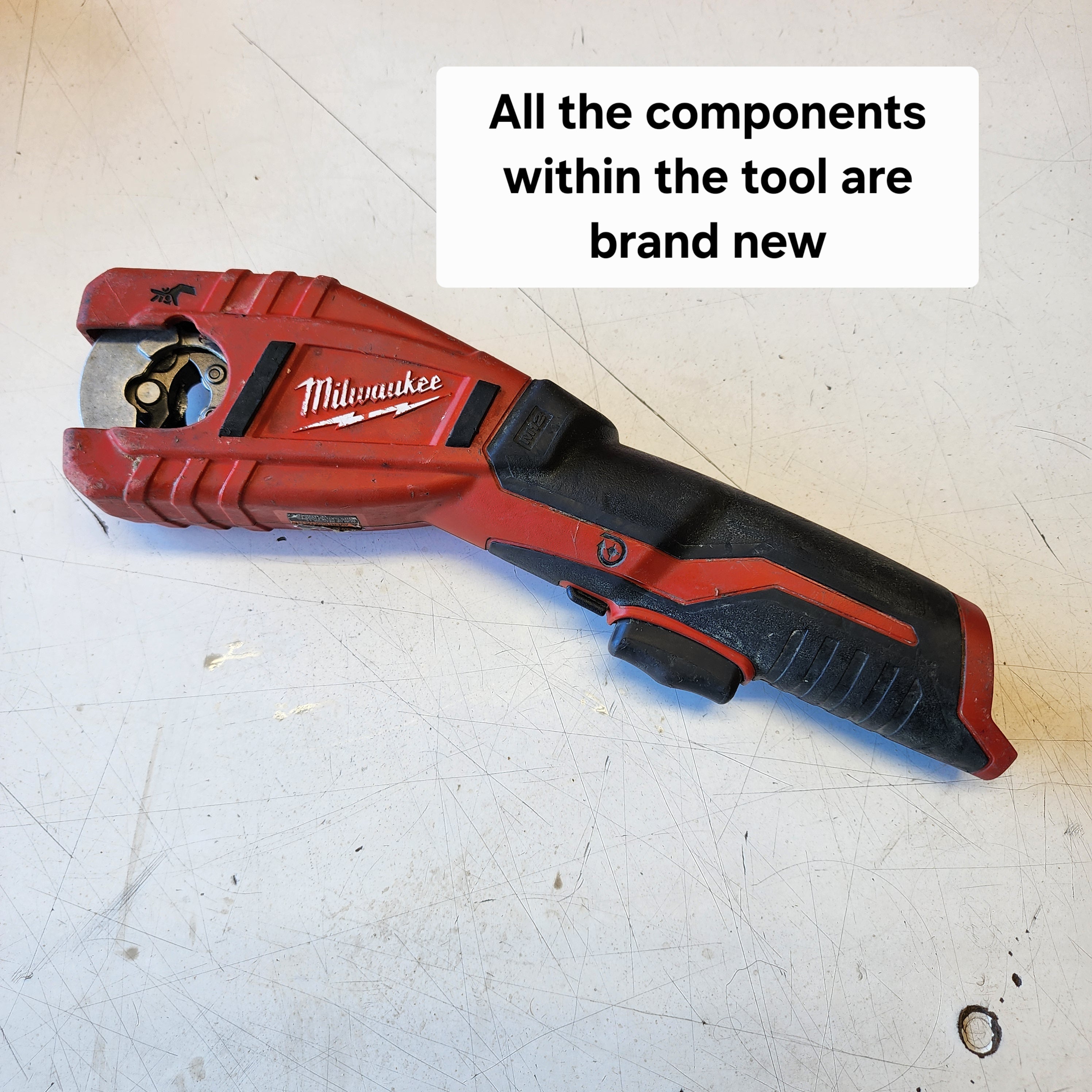 Milwaukee M12 12V Lithium-Ion Cordless Copper Tubing Cutter Tool Only Milwaukee