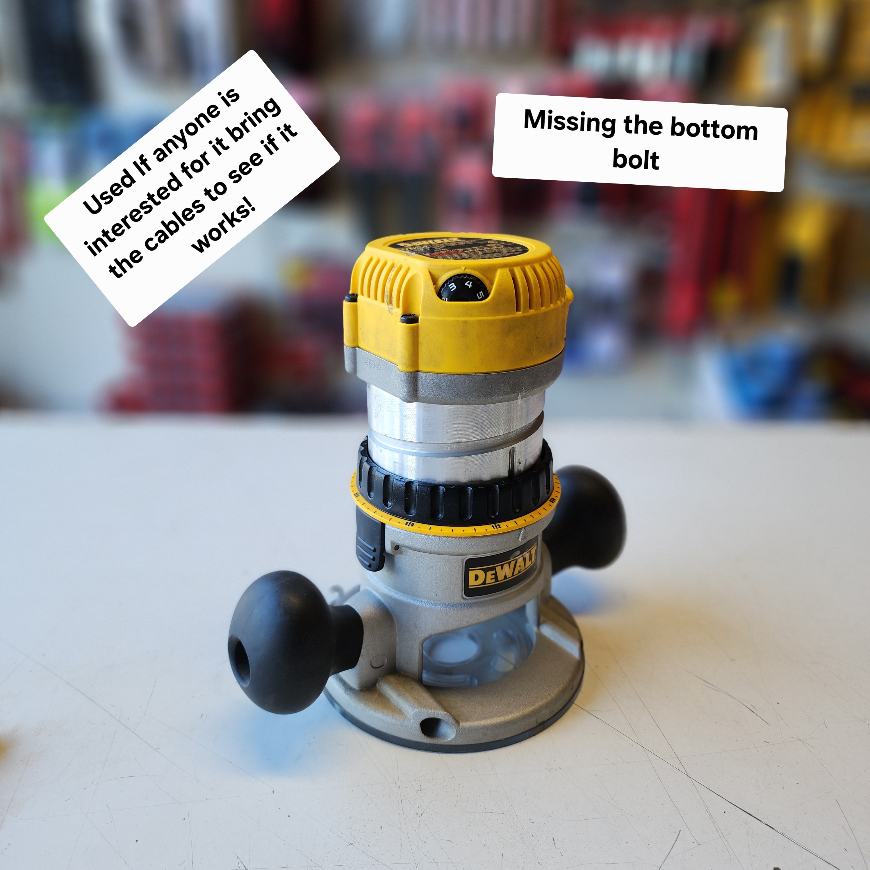 DEWALT 2-1/4 HP Variable Speed Fixed Base Router 12 Amp DEWALT