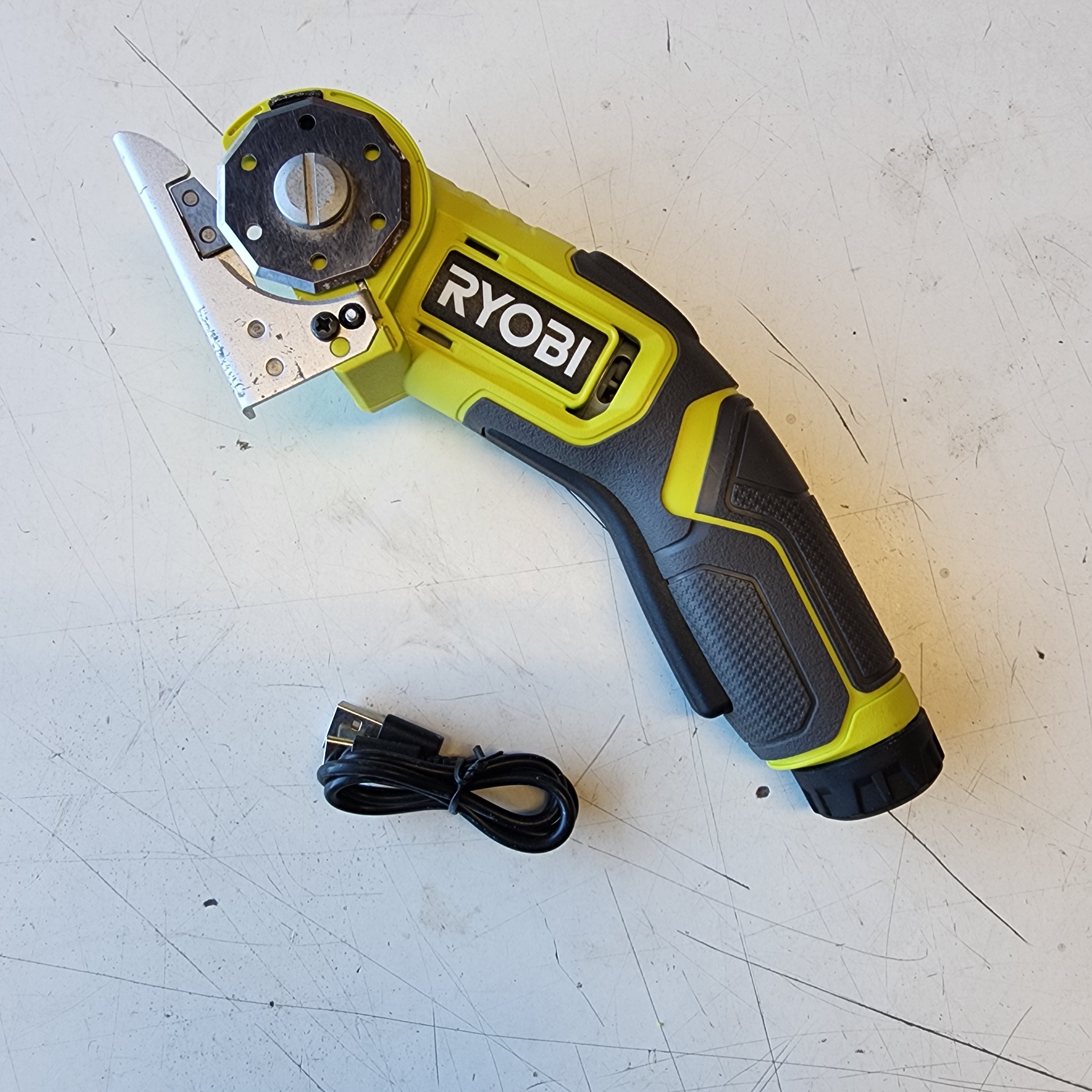 RYOBI USB Lithium Power Cutter Kit with 2.0 Ah Battery RYOBI