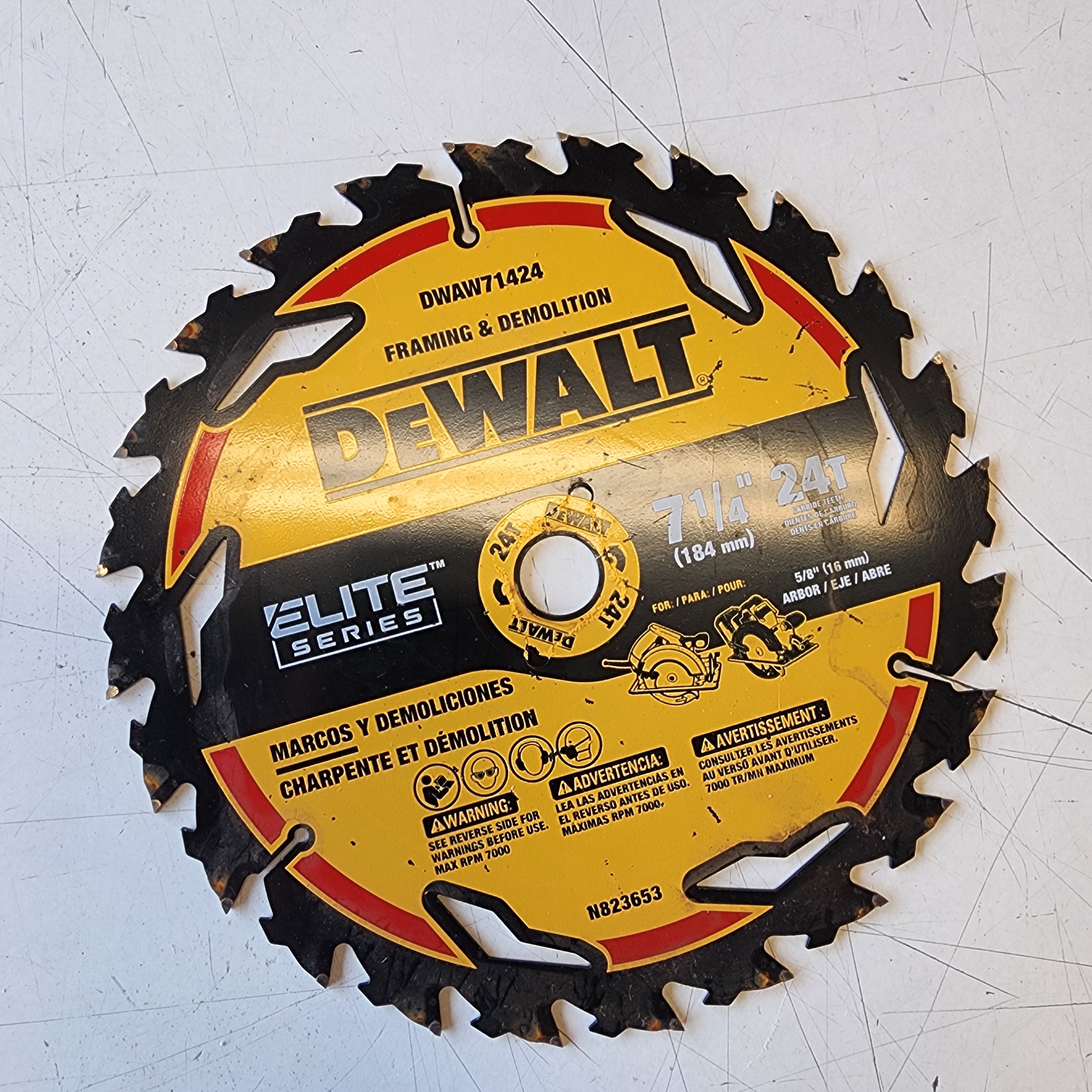 Hoja de sierra circular DEWALT ELITE SERIES de 7-1/4 pulg. y 24 dientes