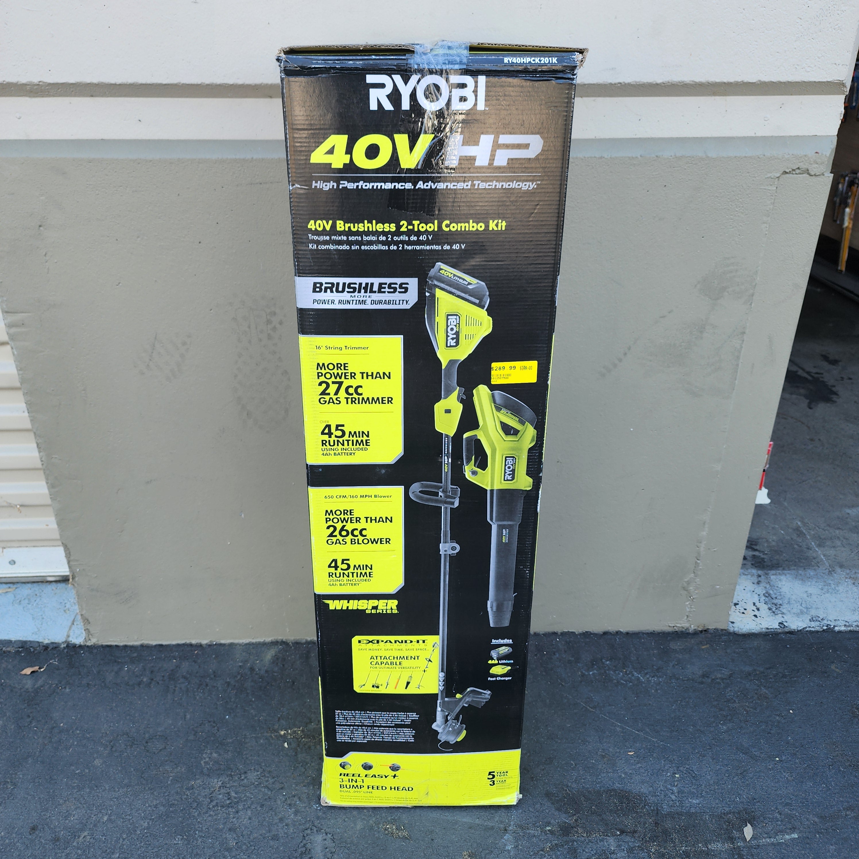 Kit de soplador de hojas y cortabordes RYOBI 40V HP 650 CFM con batería de 4Ah