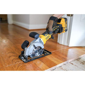 DEWALT ATOMIC 20V MAX compact circular saw 4-1/2 inch cordless tool
