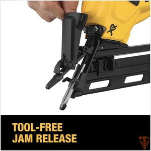 DEWALT 20V MAX XR 15-Gauge Finish Nailer Kit Open Box DEWALT