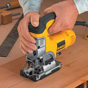 DeWalt DW331K variable speed jig saw with keyless blade clamp