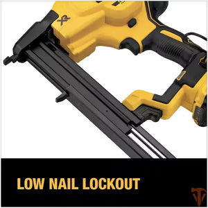 DeWalt DCN681D1 narrow crown stapler kit with carrying bag