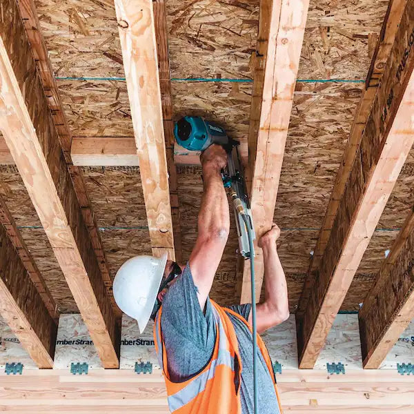 Makita Pneumatic 3-1/2 in. 21° Full Round Head Corded Framing Nailer