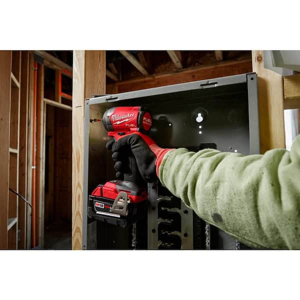 Milwaukee M18 FUEL 18V Lithium-Ion Brushless Cordless 1/4 in. Hex Impact Driver Milwaukee