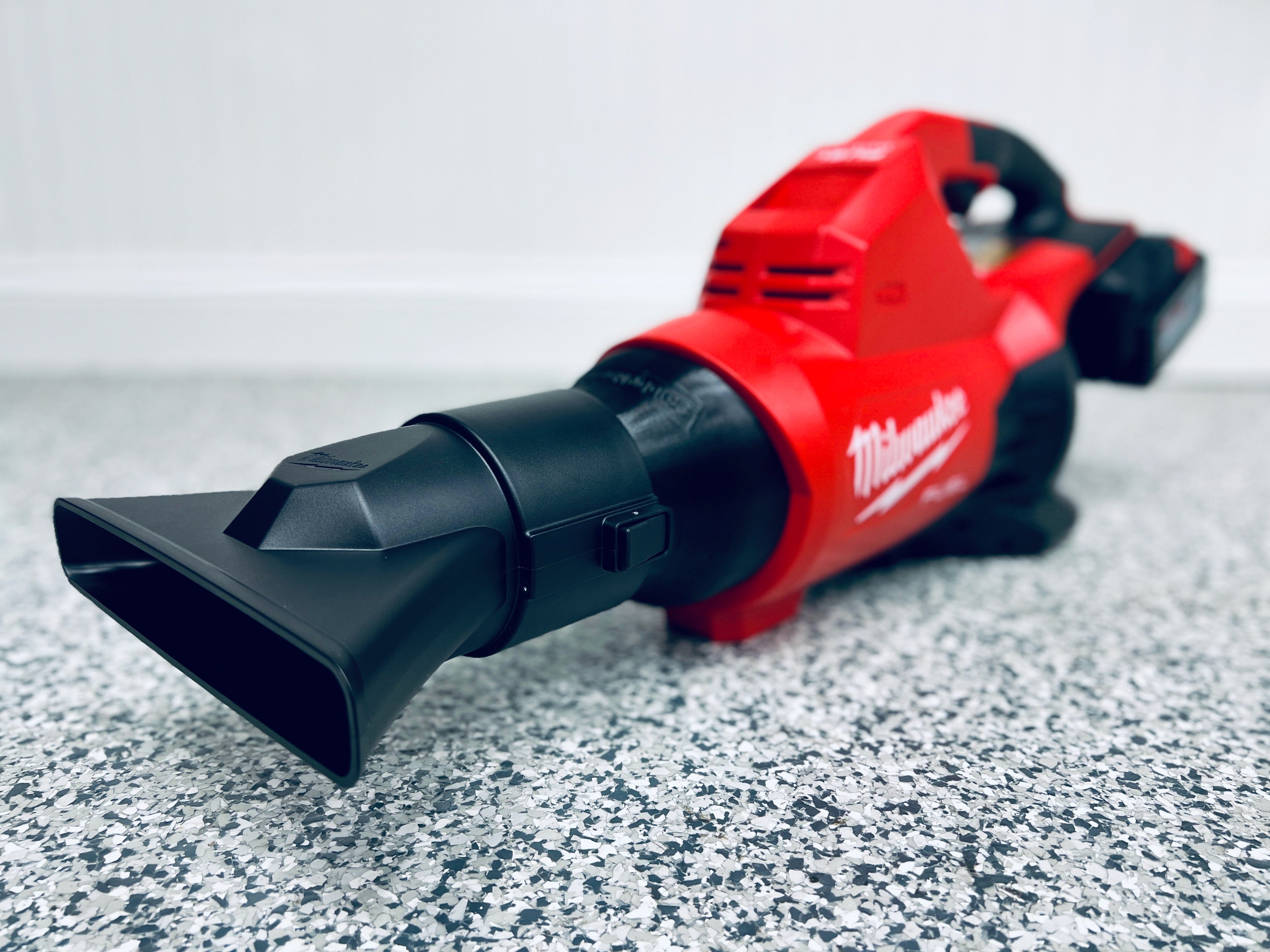 STUBBY® Nozzle Adapter for Milwaukee M18 FUEL Dual Battery Leaf Blower (2824-20) Stubby Nozzle Co.