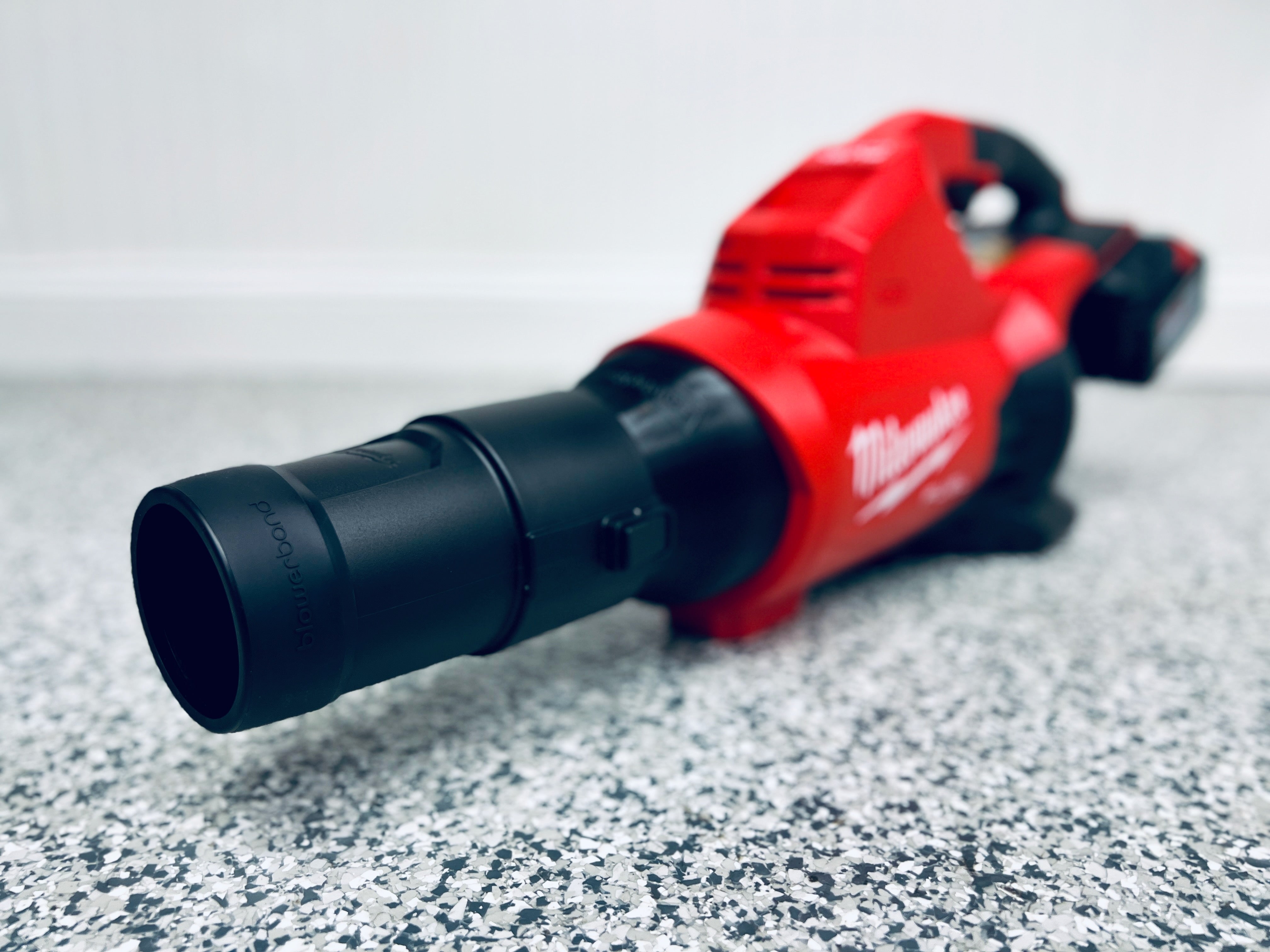 STUBBY® Nozzle Adapter for Milwaukee M18 FUEL Dual Battery Leaf Blower (2824-20) Stubby Nozzle Co.