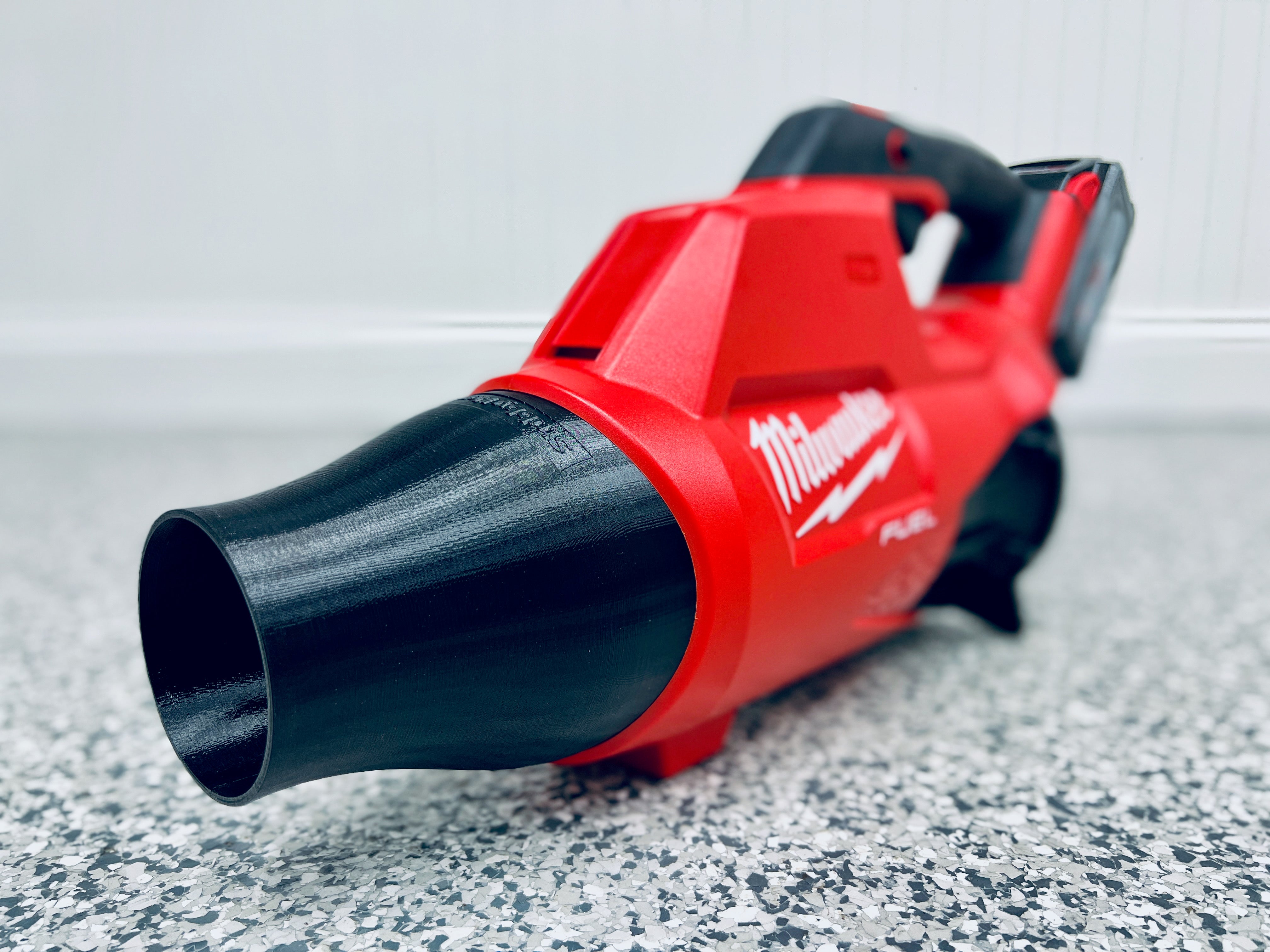 STUBBY® Car Drying Nozzle for Milwaukee M18 FUEL Gen I & II Single Battery Leaf Blowers (2724-20 & 2728-20) Stubby Nozzle Co.