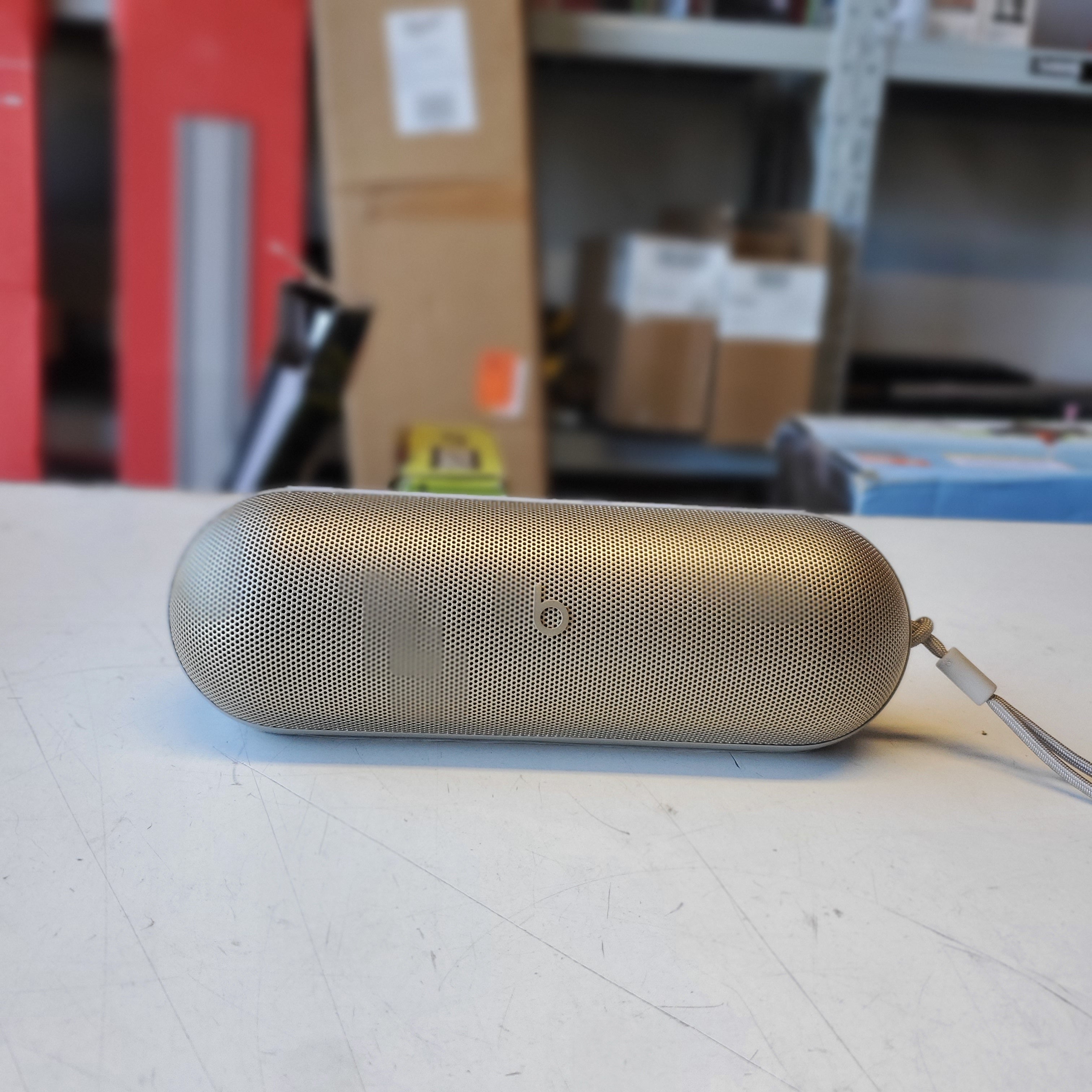 Beats Pill Wireless Bluetooth Speaker – Champagne Gold