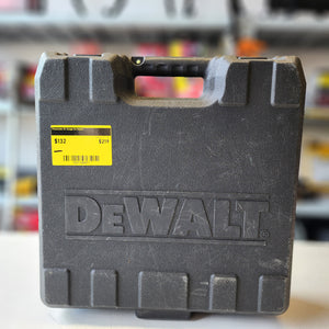 DeWalt DWFP72155 professional pneumatic finish nailer close up