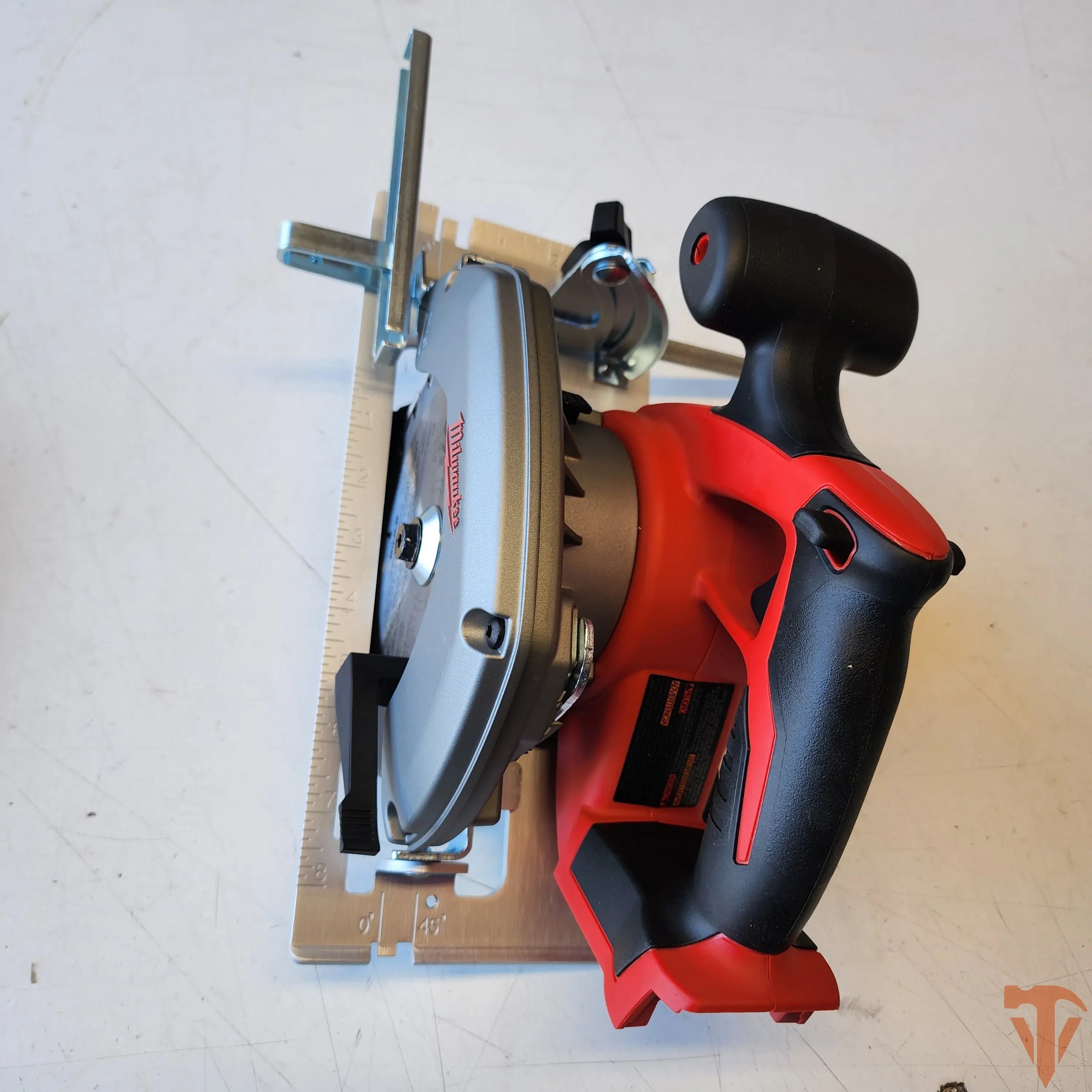 Milwaukee M18 18V Lithium-Ion Cordless 6-1/2 in. C #condition_open-box