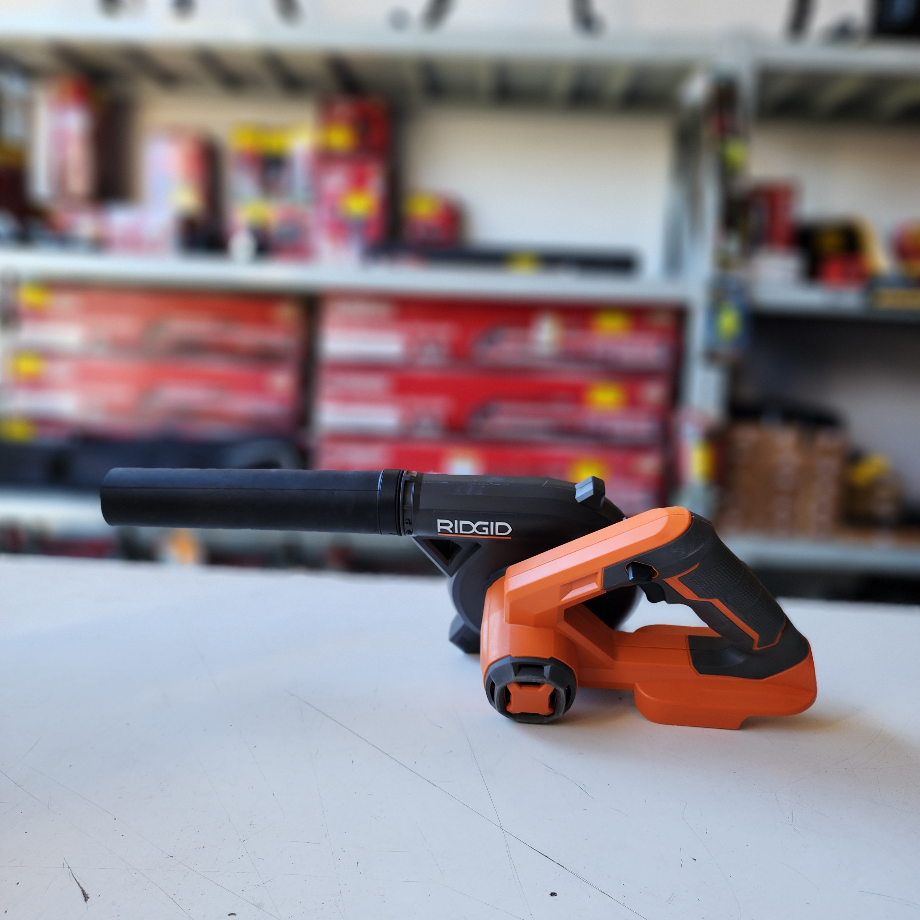 RIDGID 18V Lithium-Ion Cordless Compact Jobsite Bl #condition_open-box