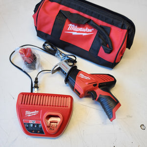 Milwaukee M12 one handed HACKZALL saw product image