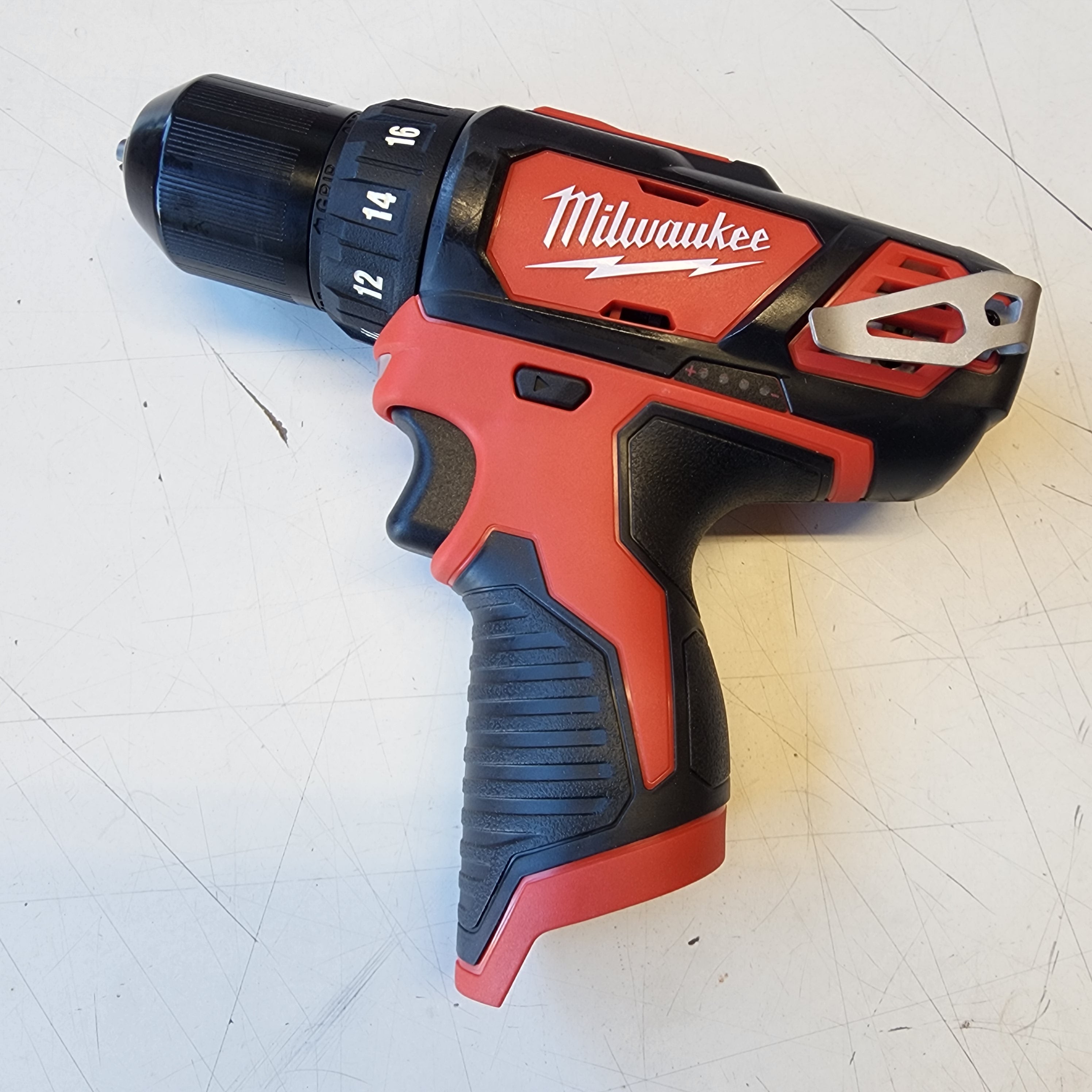 Milwaukee M12 12V Lithium-Ion Cordless 3/8 in. Drill/Driver (Tool-Only) – Model 1000383997