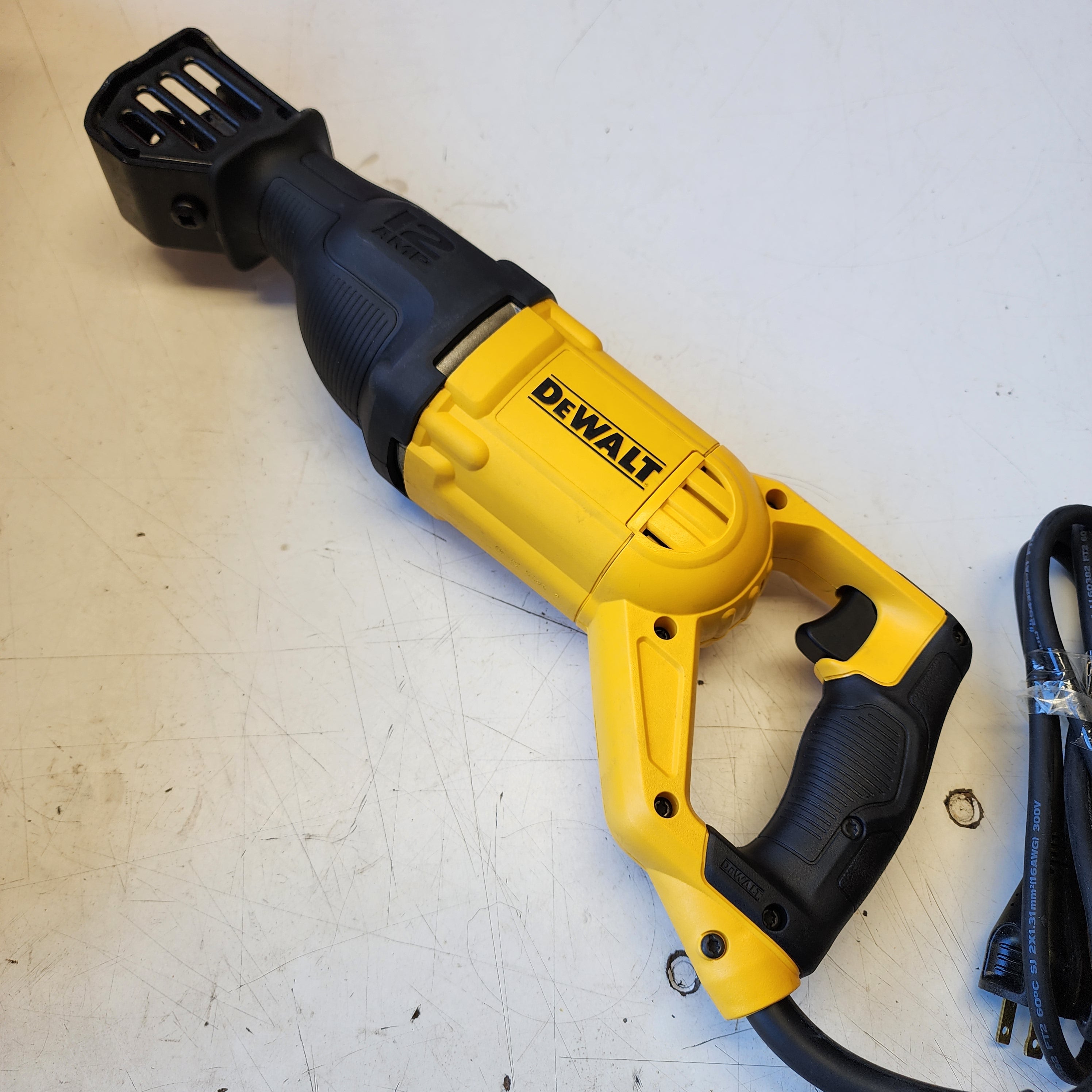 DEWALT reciprocating saw 12 amp variable speed for demolition tasks