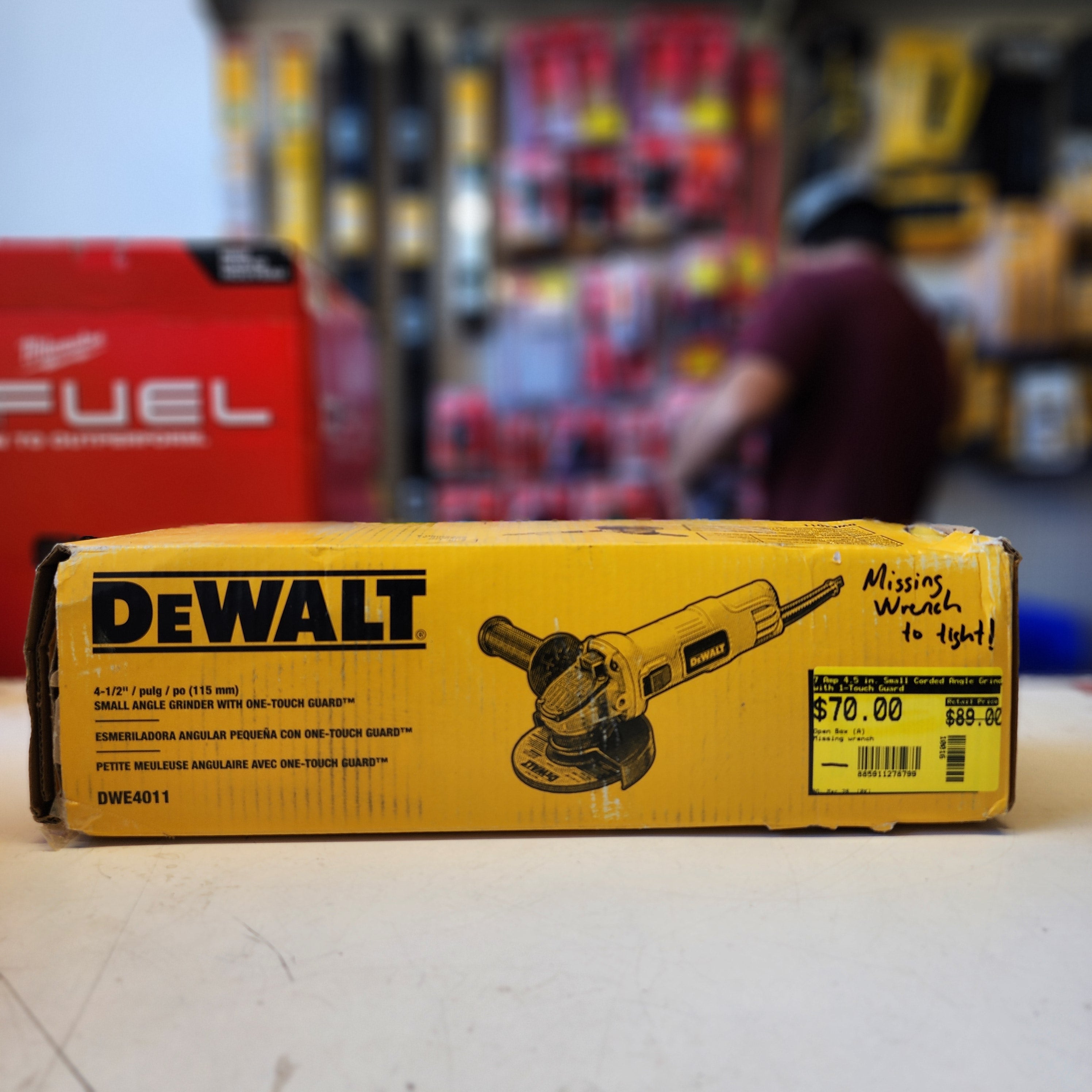 DEWALT DWE4011 compact angle grinder 4.5 in metal cutting grinding tool