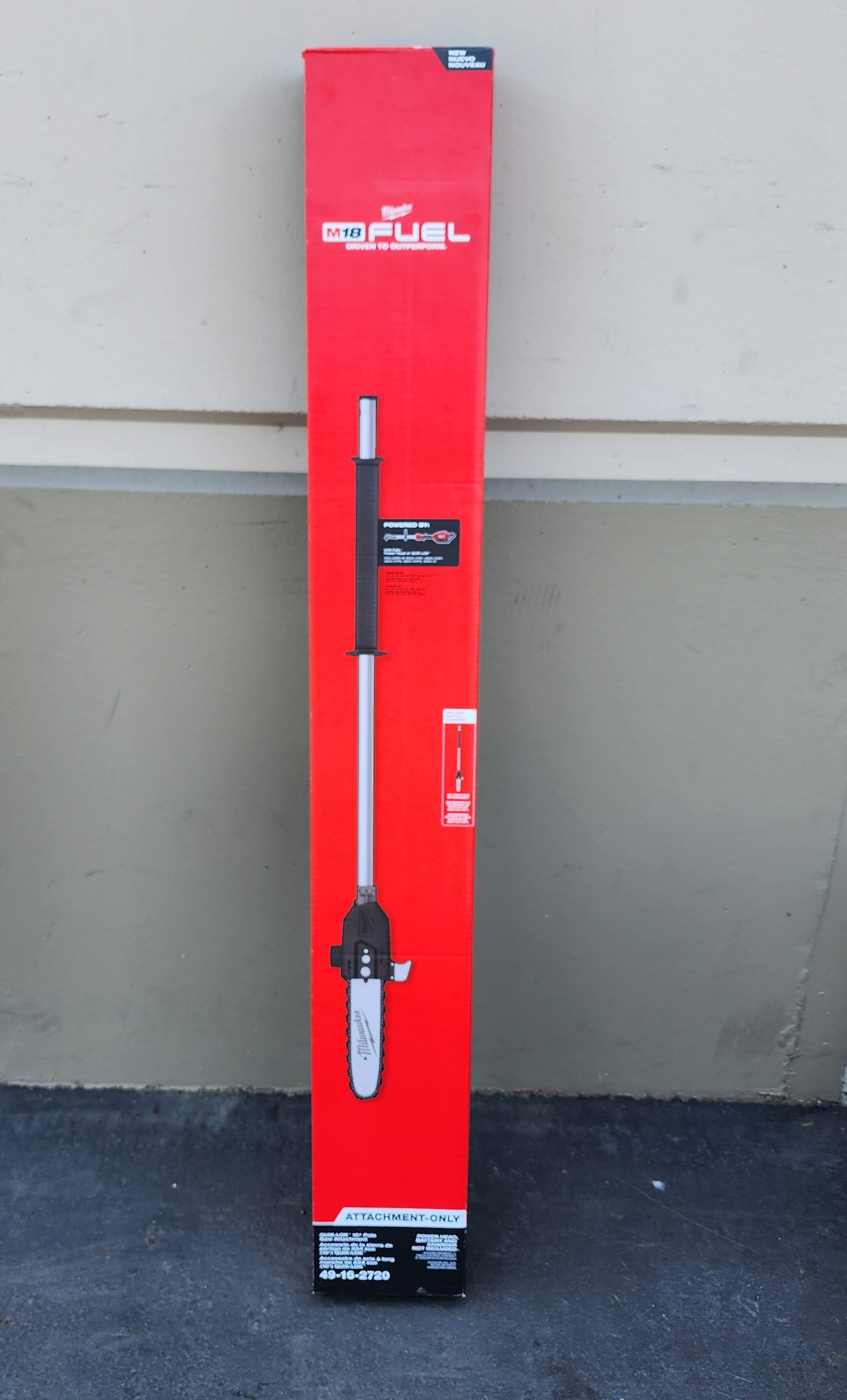 Milwaukee M18 FUEL QUIK-LOK 10 in. Pole Saw Attach #condition_open-box