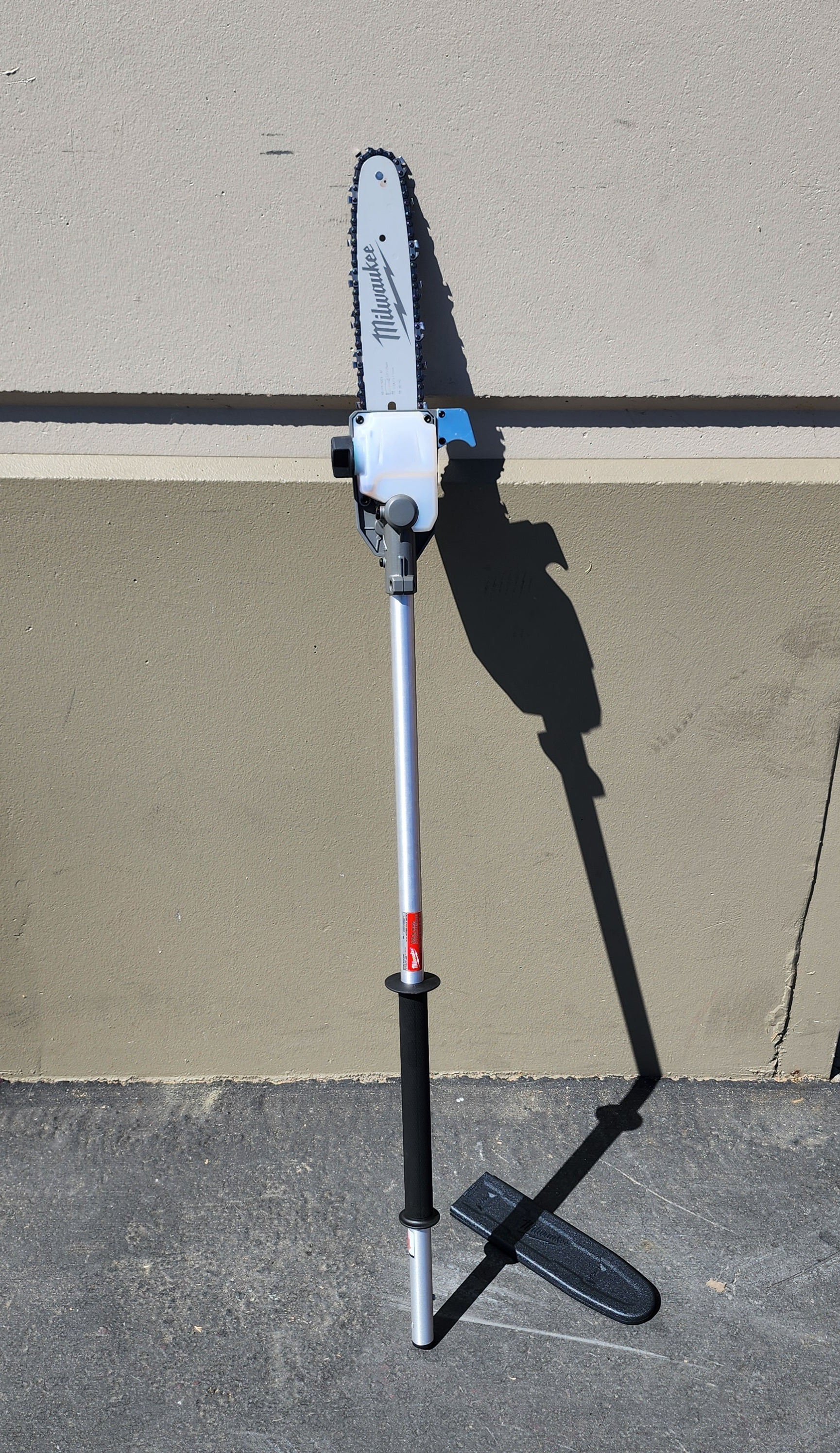 Milwaukee M18 FUEL QUIK-LOK 10 in. Pole Saw Attach #condition_open-box