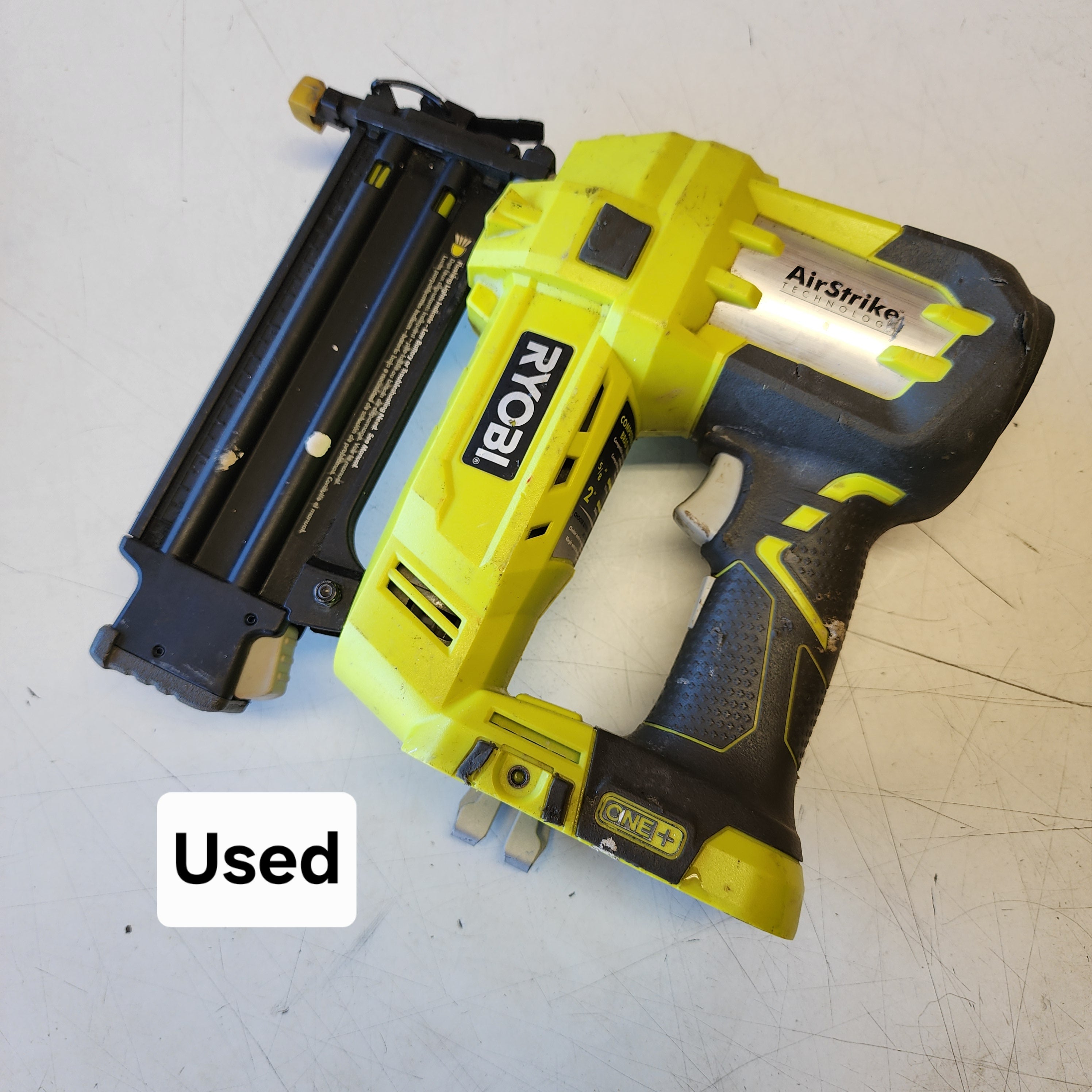 RYOBI ONE+ 18V 18-Gauge Cordless AirStrike Brad Nailer RYOBI