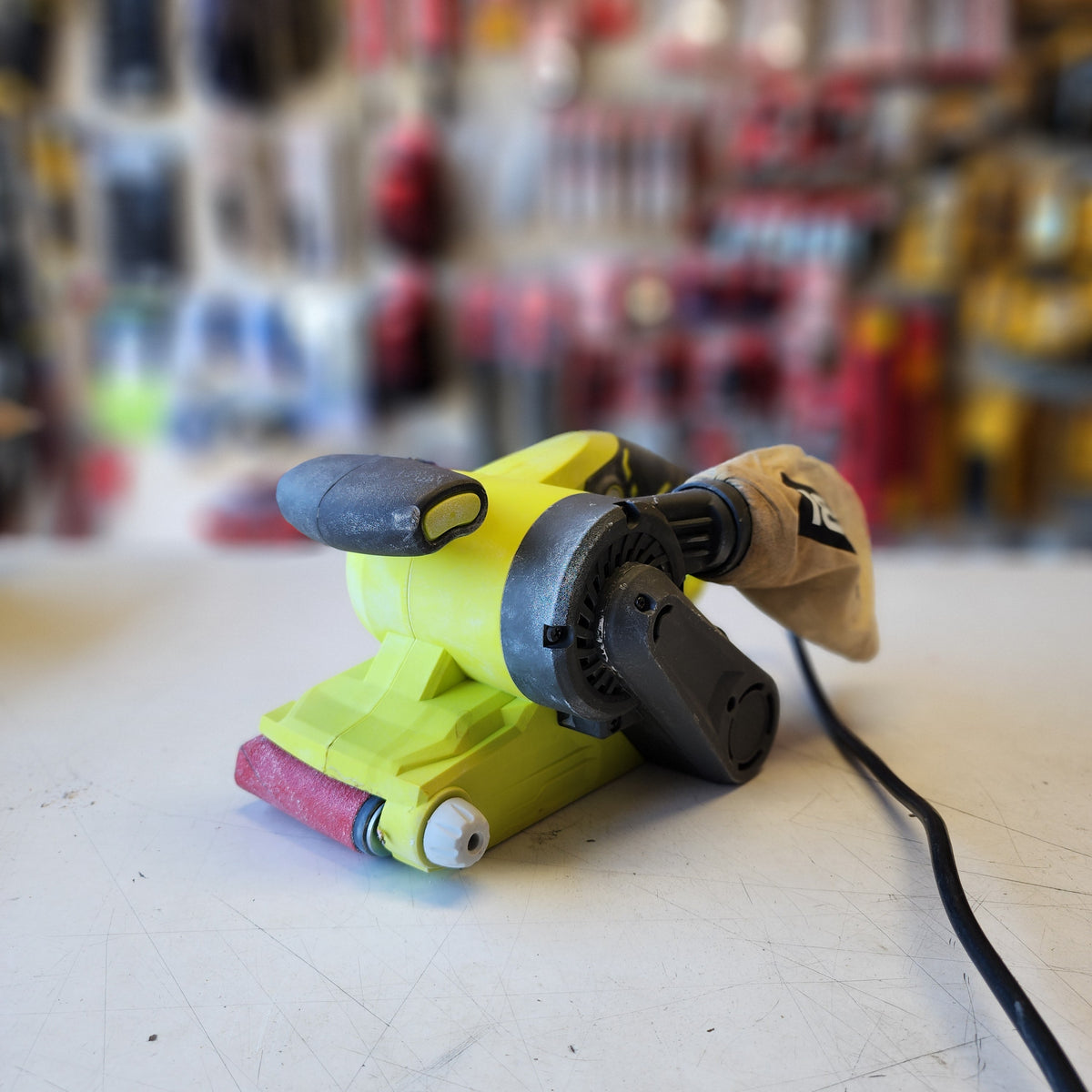 RYOBI BE319 RYOBI BE319 6 Amp Corded 3 in. x 18 in. Portable Belt Sander - Used | #condition_used