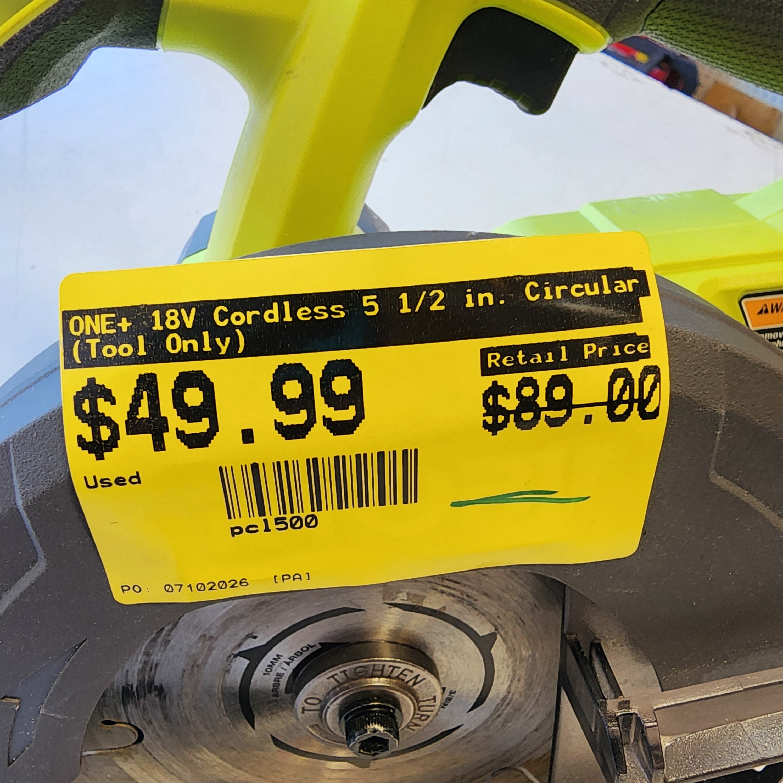 RYOBI ONE+ 18V Cordless 5 1/2 in. Circular Saw Tool Only RYOBI