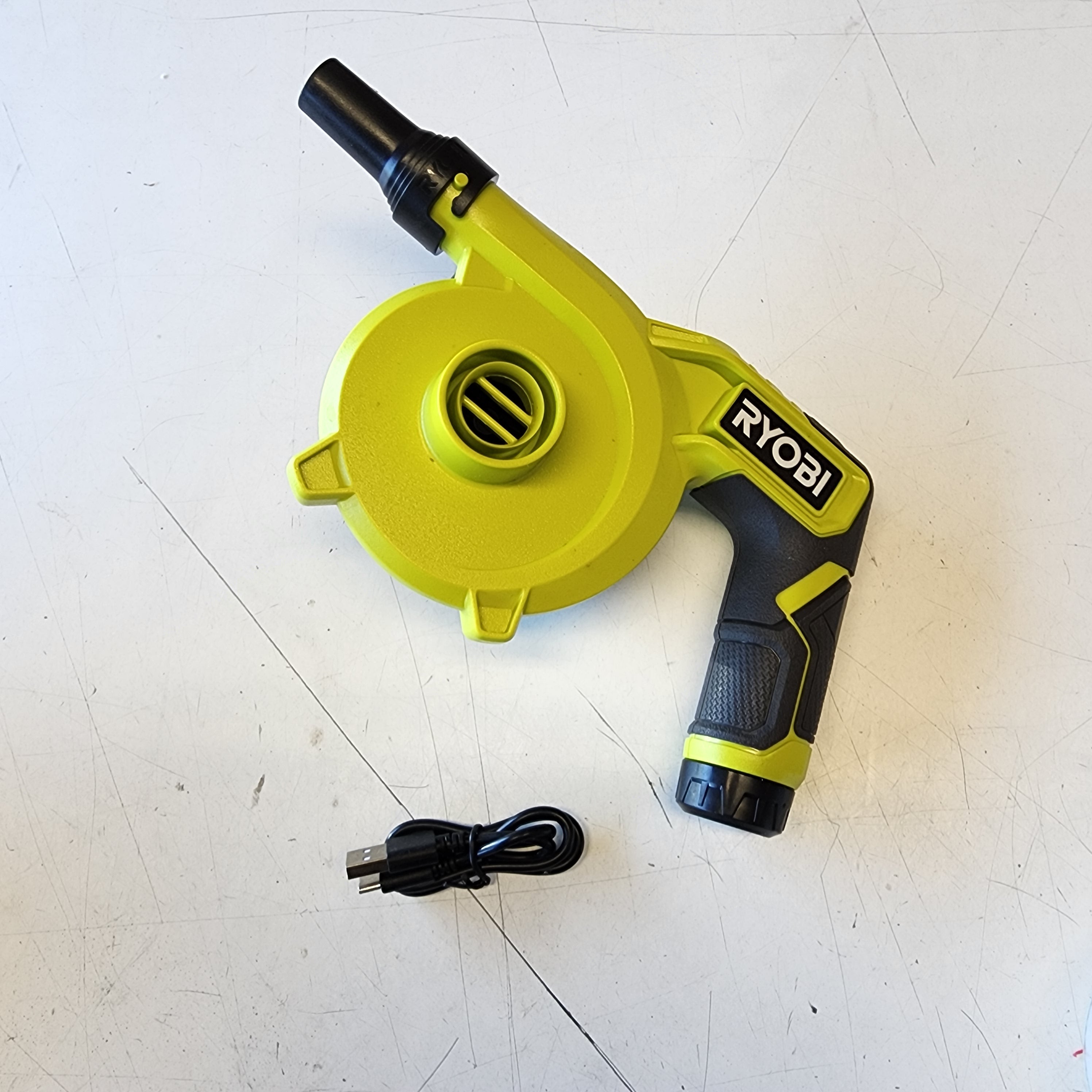 RYOBI USB Lithium Cordless High Volume Inflator Kit RYOBI