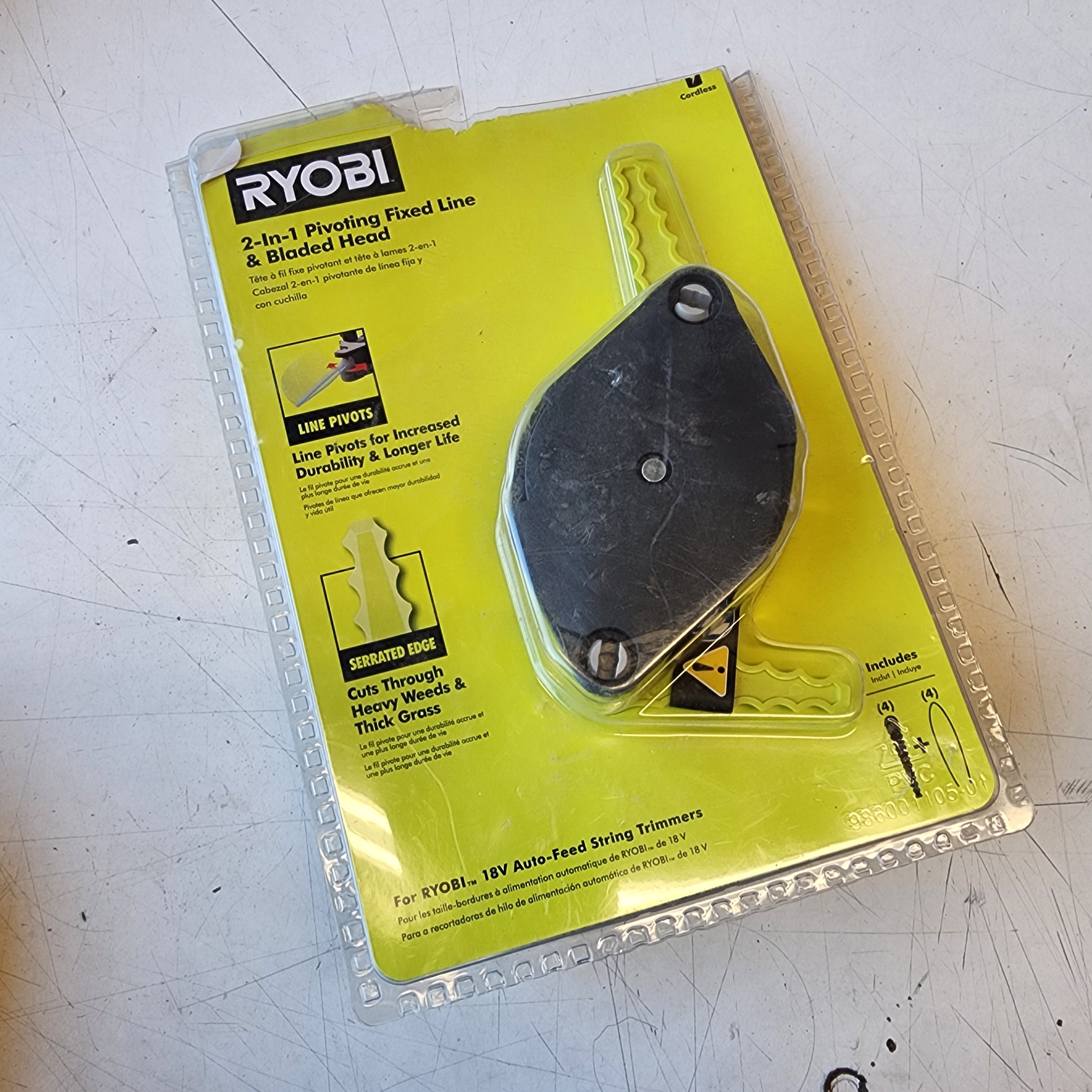 RYOBI 2-in-1 Pivoting Fixed Line and Bladed Head RYOBI