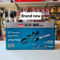 Makita XGT 18 in. 40V max Brushless Cordless Chainsaw Kit with 5.0Ah Battery Makita