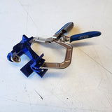 Corner Clamp with Automaxx