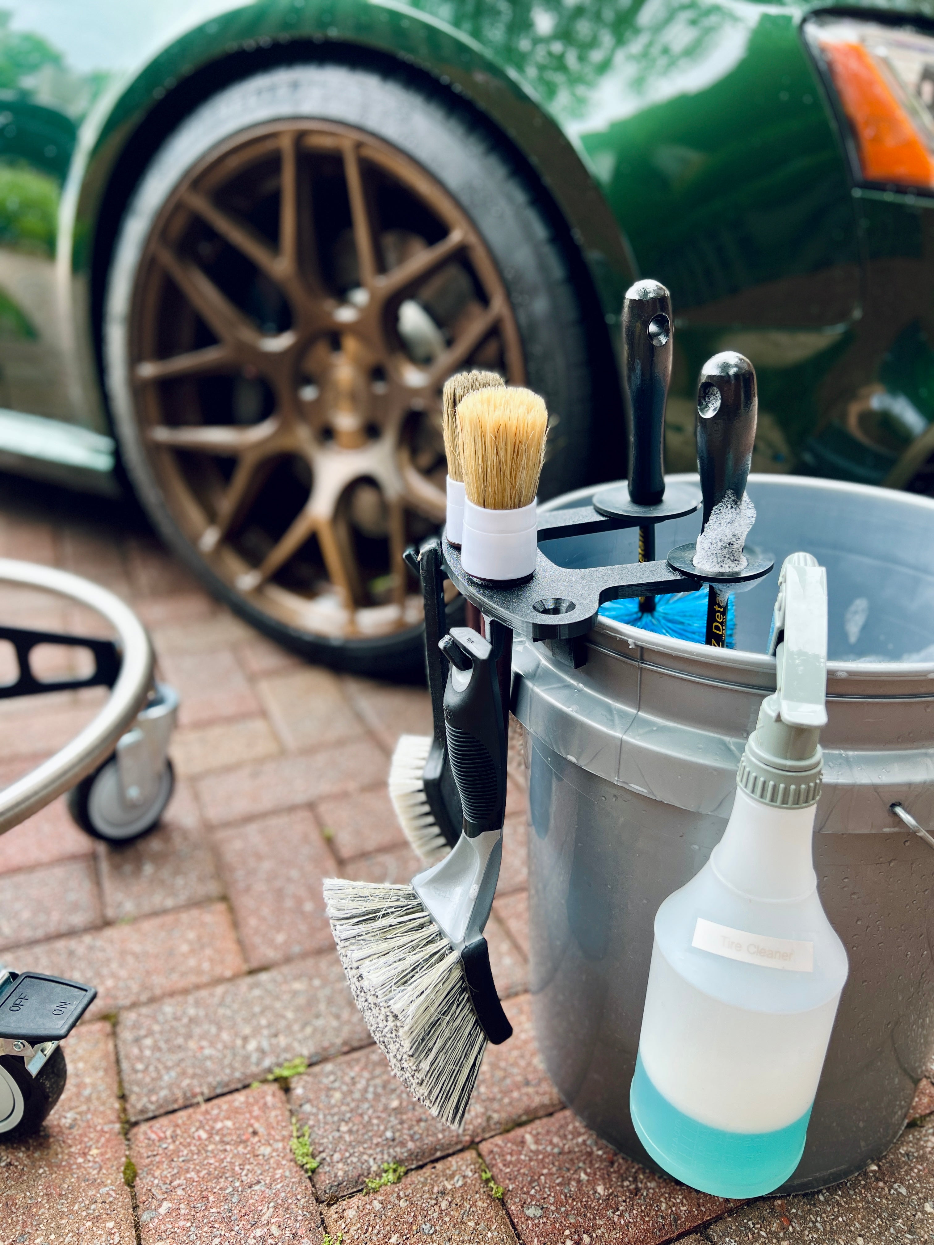 BucketCaddy - Wheel, Tire, & Detailing Brush Organizer for 5-gallon and 6-gallon Car Wash Buckets Stubby Nozzle Co.