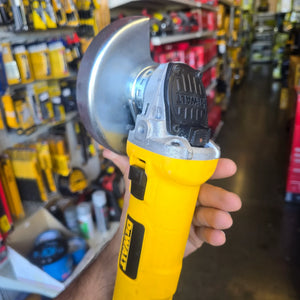 DWE4011 7 Amp 4.5 in. Small Corded Angle Grinder with 1-Touch Guard - Used (U2) | #condition_used-u2