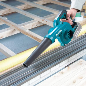 Makita cordless air blower for dust and debris