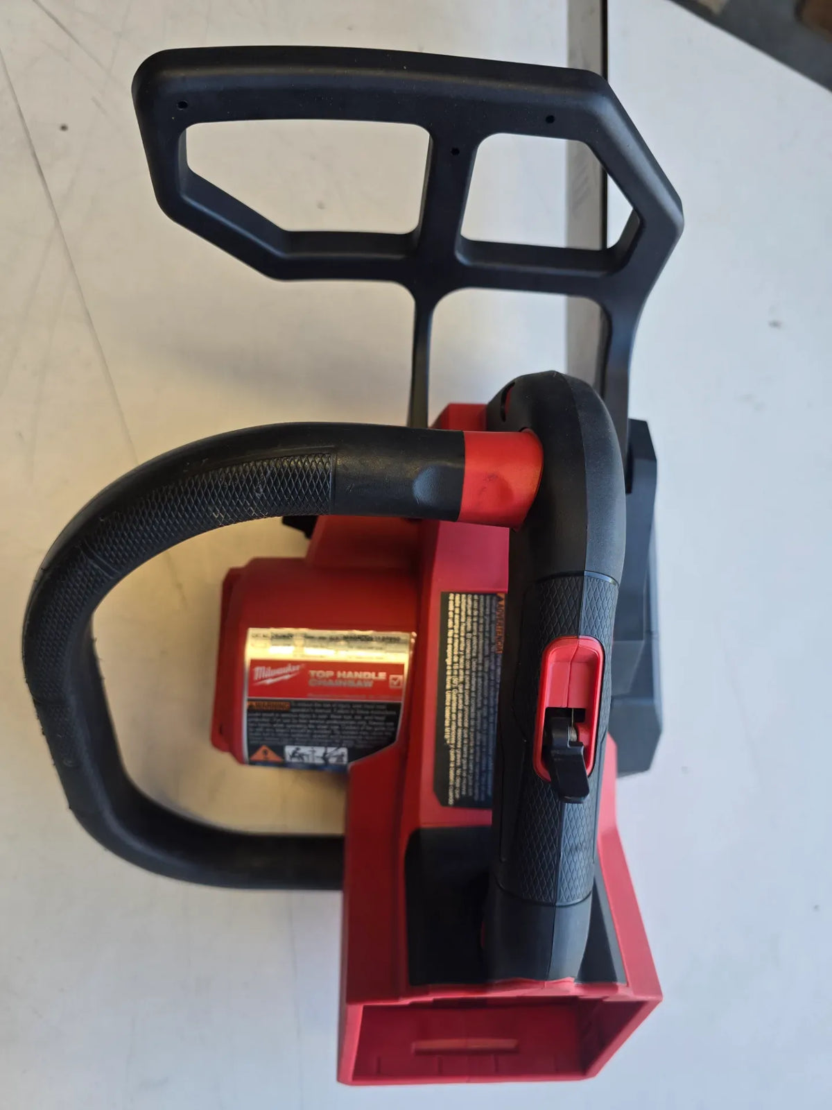 Milwaukee 2826-20T Milwaukee M18 FUEL 14 in. 18V Lithium-Ion Brushless Cordless Top Handle Chainsaw (Tool Only) – 2826-20T - Used (U2) | #condition_used-u2